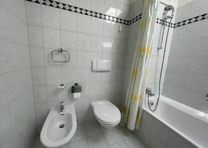 Ascona: San Materno-mary * 阿斯科纳